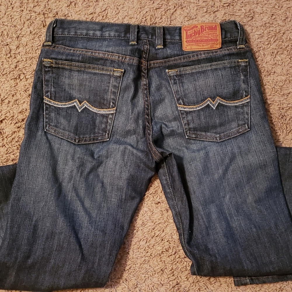 Blue Jeans - Picture 3 of 5